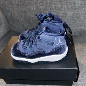 Nike Air Jordan 11 Retro TD 'Midnight Navy Velvet'  Toddler Size 6C